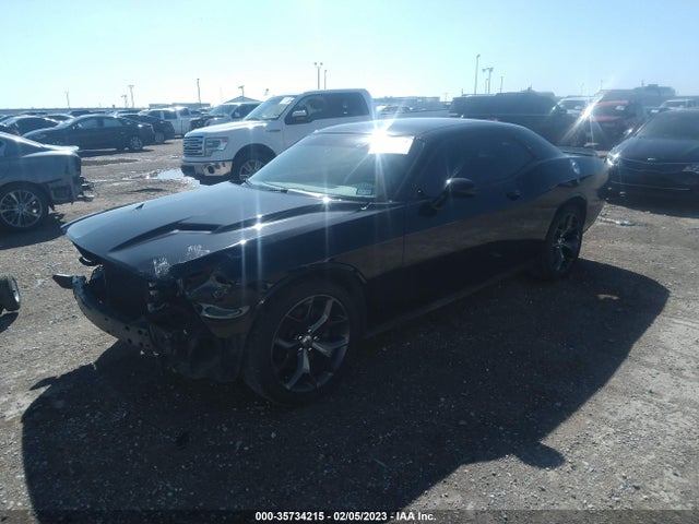 Dodge Challenger Sxt Plus 2018 2C3CDZAG5JH333412 Image 2