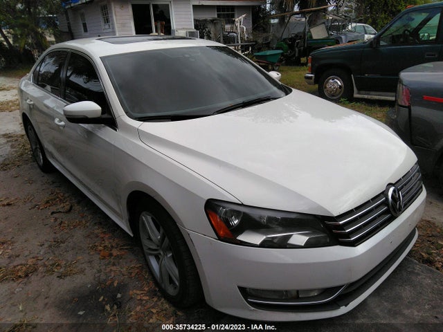 Volkswagen Passat Se W/sunroof 2014 1VWBM7A33EC025296 Image 1