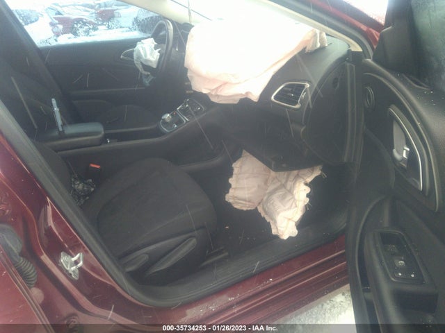 Chrysler 200 Limited 2015 1C3CCCAB7FN724578 Image 6