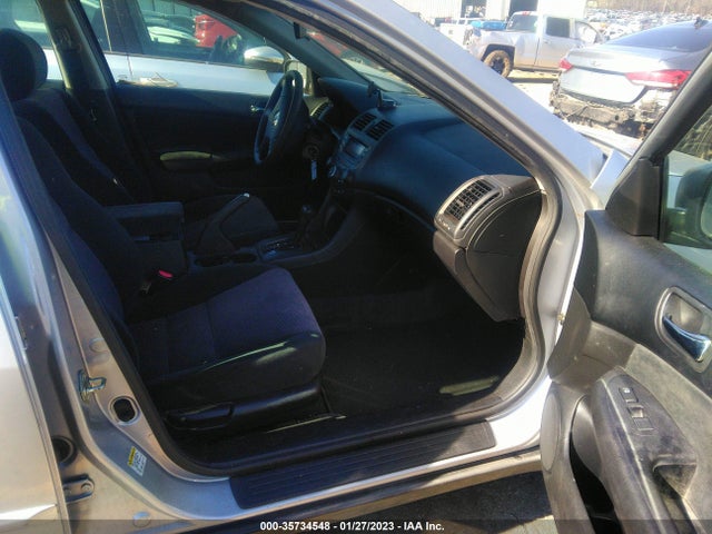 2005 HONDA ACCORD SDN LX VIN: 1HGCM56445A026774