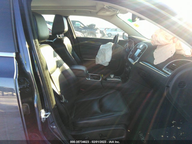 2C3CCAKG1GH208421 Chrysler 300 300c