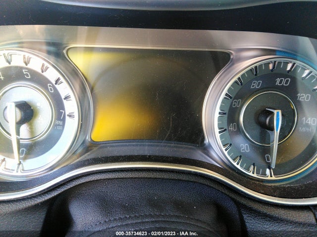2C3CCAKG1GH208421 Chrysler 300 300c