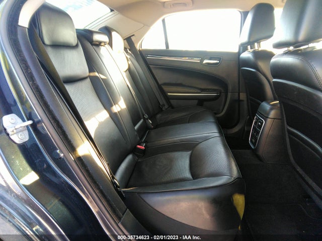 2C3CCAKG1GH208421 Chrysler 300 300c