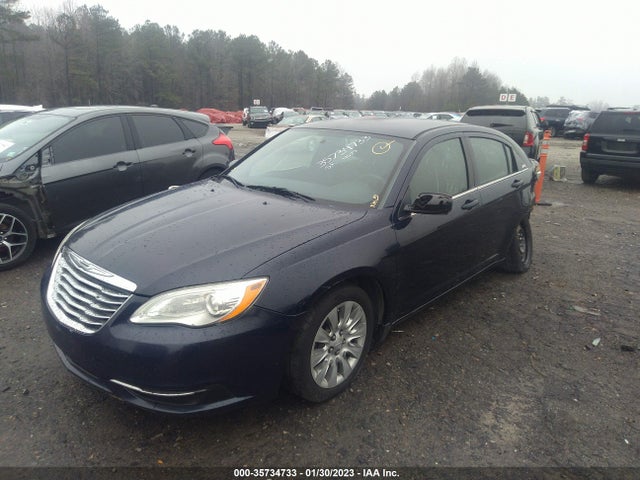 1C3CCBABXEN141754 Chrysler 200 LX