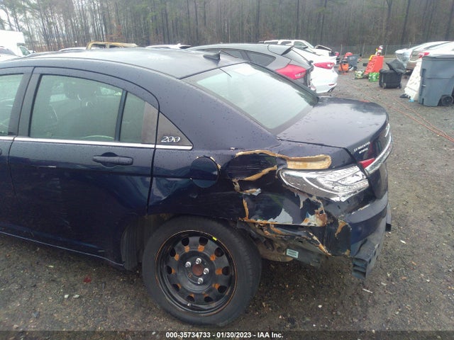 1C3CCBABXEN141754 Chrysler 200 LX