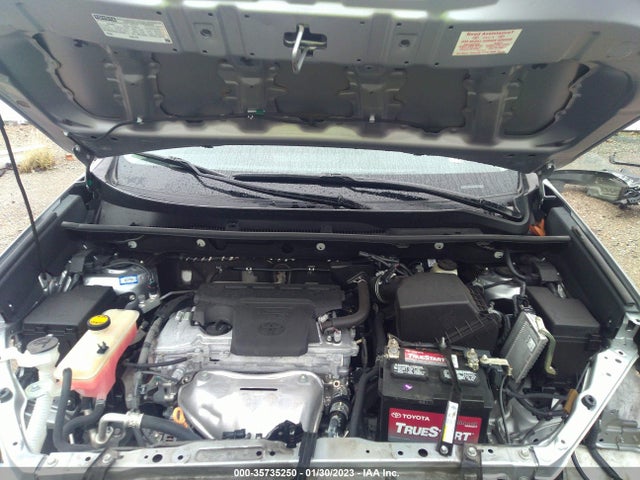 Toyota RAV4 LE 2018 2T3ZFREV4JW439973 Image 12