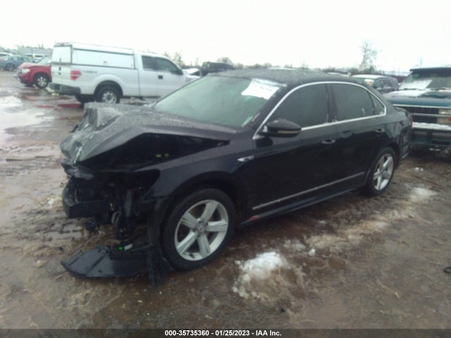 1VWDT7A36HC044005 Volkswagen Passat R-line W/comfort Pkg