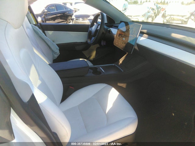 Tesla Model Y Long Range 2022 7SAYGDEE1NF372226 Image 5