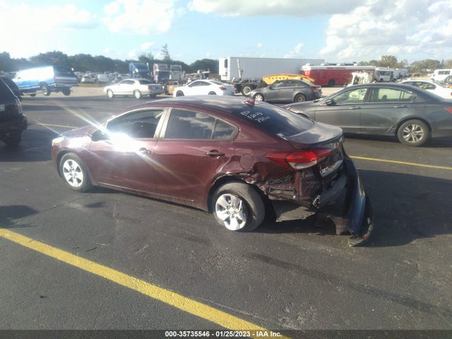 2017 Kia Forte, VIN: 3KPFK4A76HE067910
