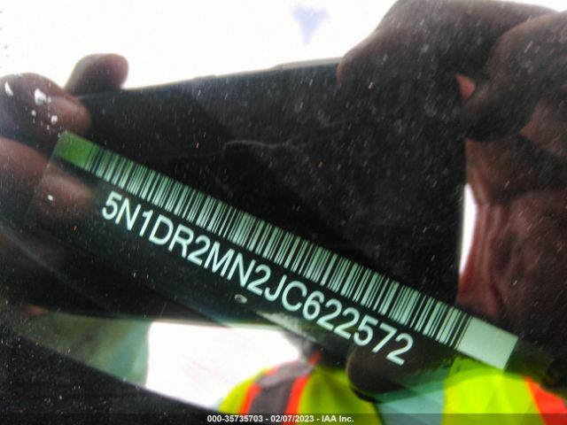 5N1DR2MN2JC622572 Nissan Pathfinder Sv