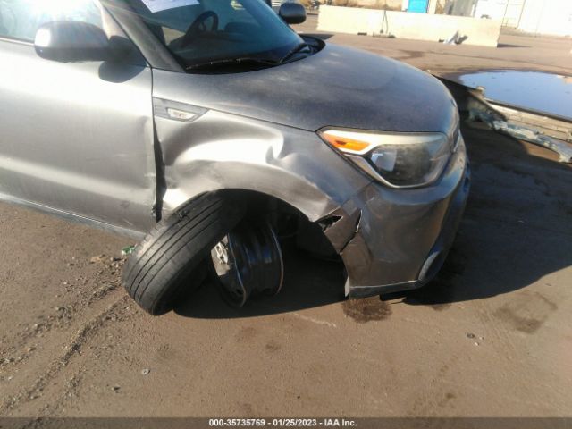 KNDJN2A27E7047476 KIA Soul Base