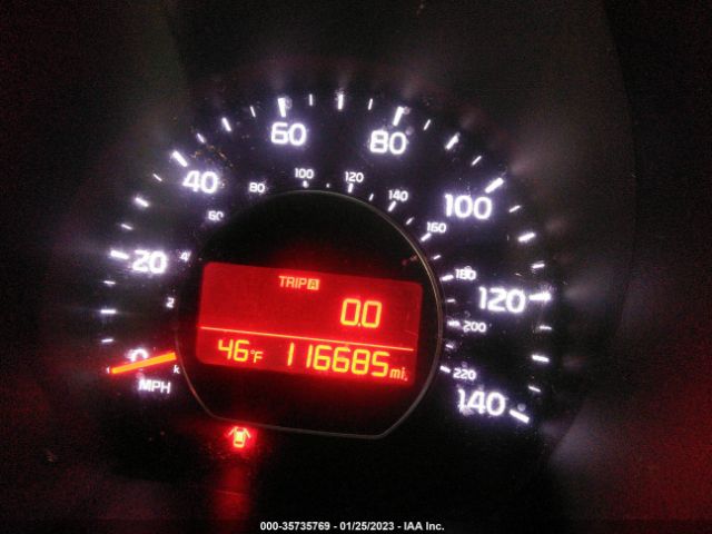 KNDJN2A27E7047476 KIA Soul Base