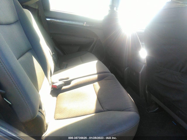 2013 KIA SORENTO LX VIN: 5XYKT4A65DG390247