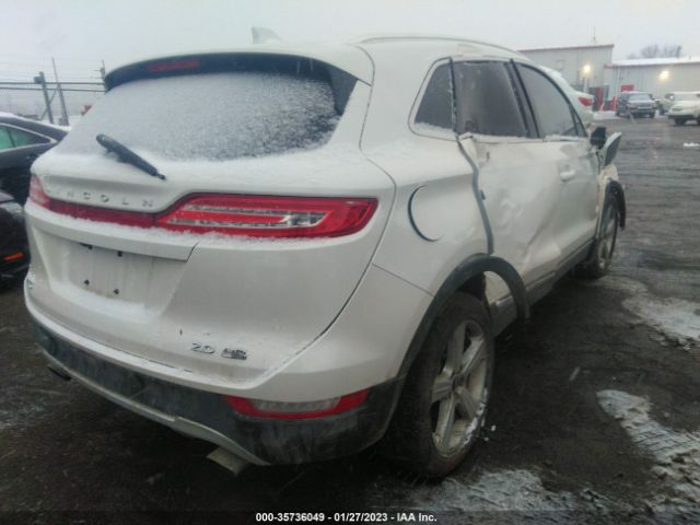5LMCJ2A94FUJ45877 Lincoln MKC