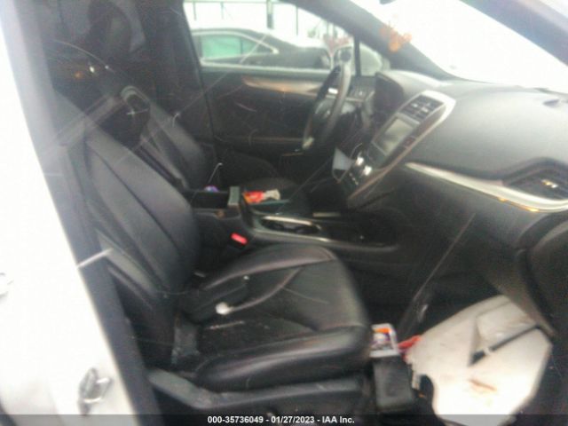 5LMCJ2A94FUJ45877 Lincoln MKC