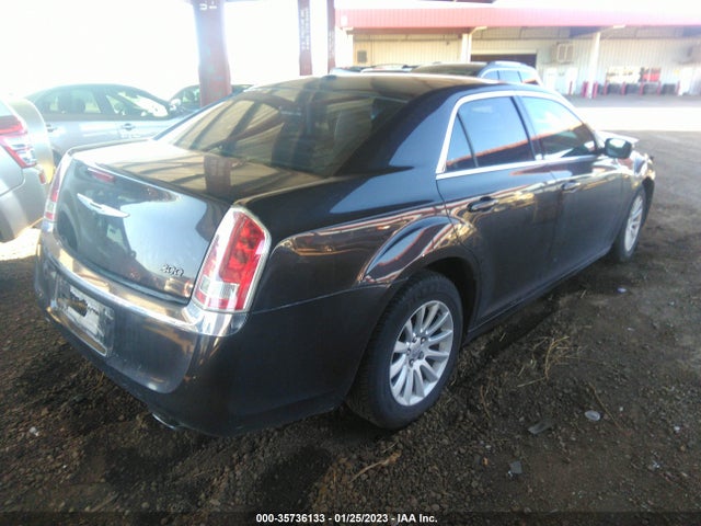 Chrysler 300 2013 2C3CCAAG0DH727053 Image 4