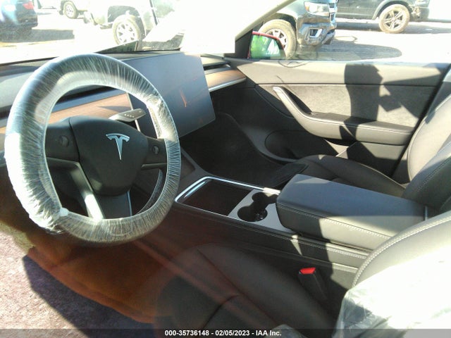 Tesla Model Y Long Range 2022 7SAYGDEE2NF442106 Image 9