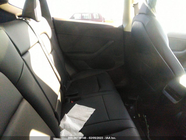 Tesla Model Y Long Range 2022 7SAYGDEE2NF442106 Image 10
