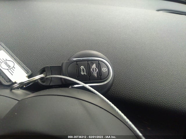 2017 Mini Cooper, VIN: WMWXU3C51H2D32038