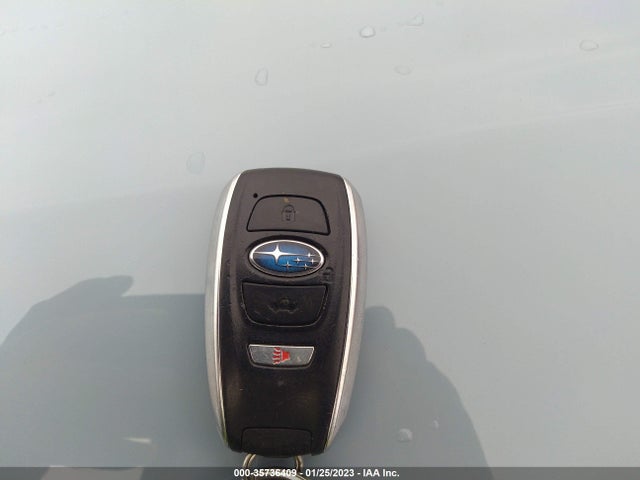 Subaru Crosstrek Limited 2019 JF2GTANC4KH327795 Image 3