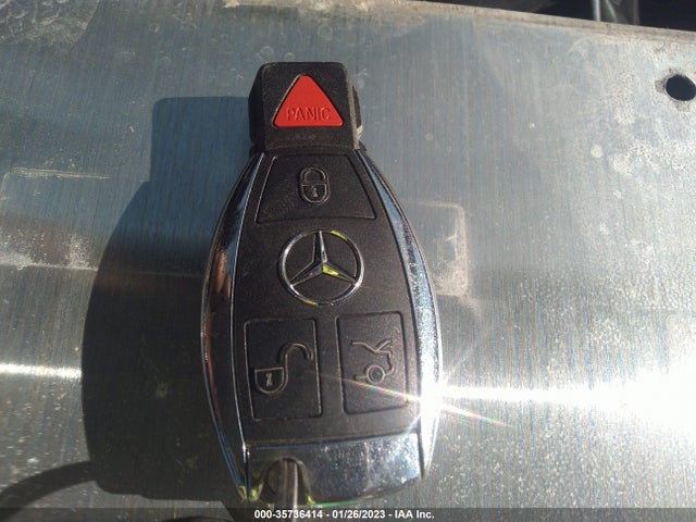 2018 Mercedes-Benz C-Class, VIN: WDDWF4JB1JR344570