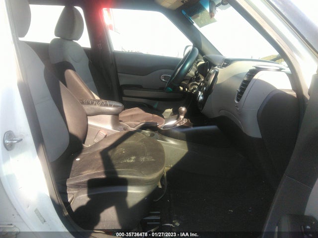 KIA Soul Base 2015 KNDJN2A2XF7774936 Image 6