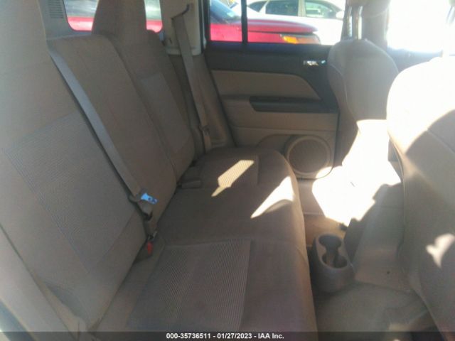 1C4NJPBB1GD659864 Jeep Patriot Sport