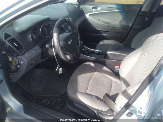 2014 HYUNDAI SONATA GLS VIN: 5NPEB4AC0EH915828