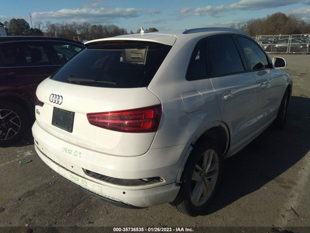 WA1BCCFS6JR010923 Audi Q3 Premium/sport Premium