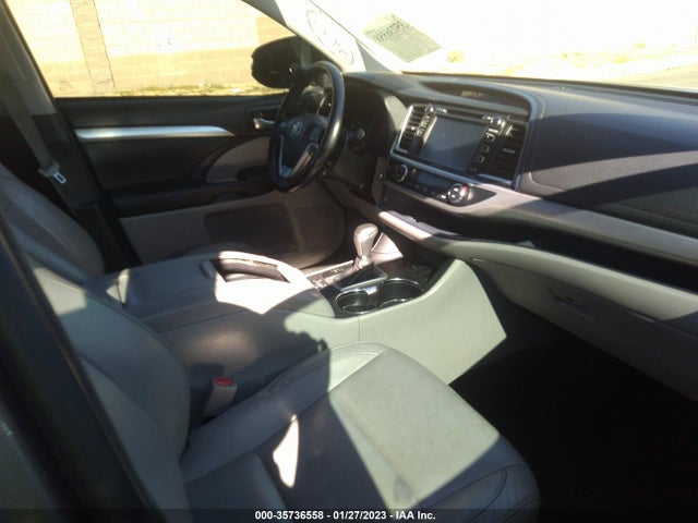 2015 TOYOTA HIGHLANDER XLE VIN: 5TDKKRFHXFS107034