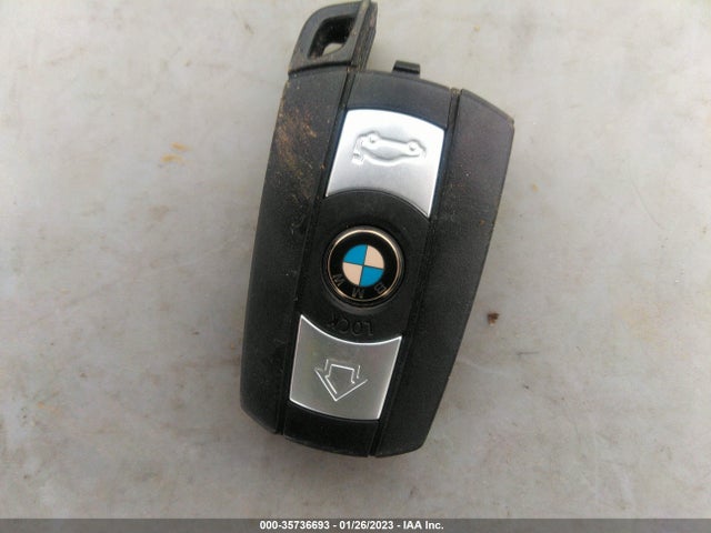 BMW 3 Series 328i 2011 WBAPH7C58BE461103 Image 3