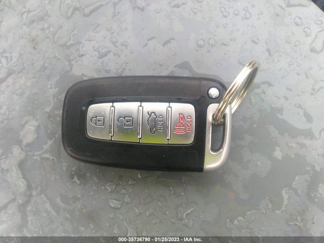 2011 HYUNDAI SONATA LTD VIN: 5NPEC4ABXBH175933