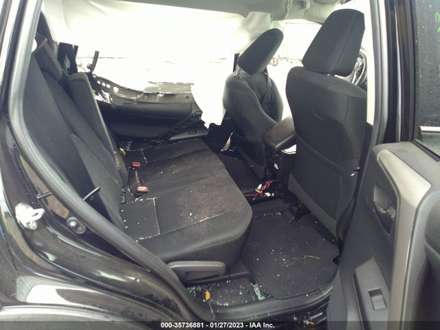 2018 TOYOTA RAV4 LE VIN: 2T3ZFREV2JW440104