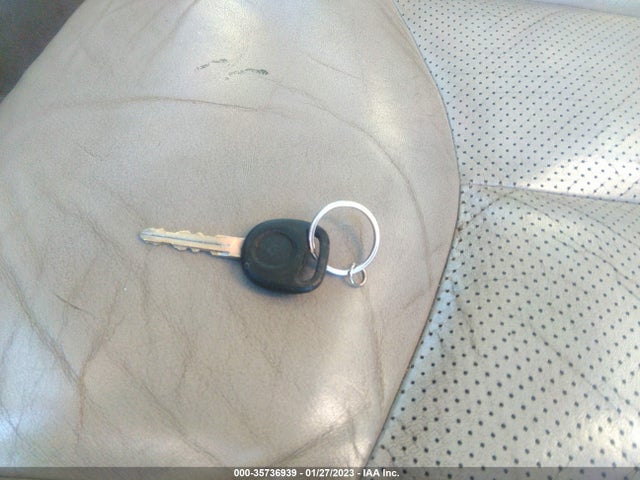 Cadillac ESCALADE ESV 2004 3GYFK66N24G207513 Image 3