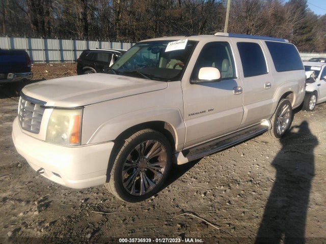 Cadillac ESCALADE ESV 2004 3GYFK66N24G207513 Image 2