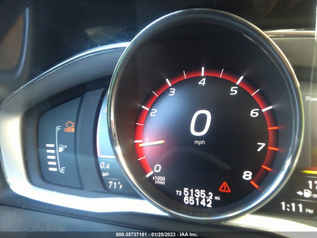 2017 Volvo XC60, VIN: YV440MRU0H2193598