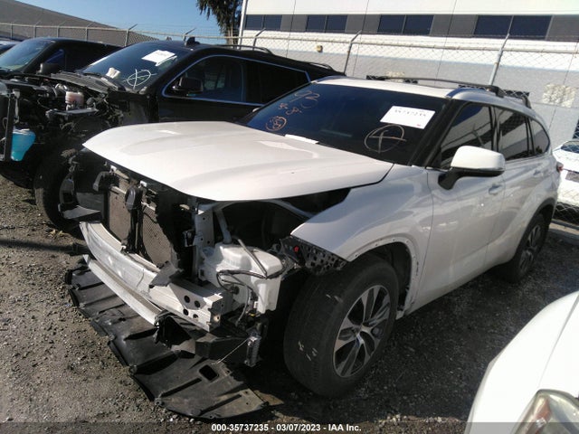 2021 Toyota Highlander, VIN: 5TDHZRAH5MS531229