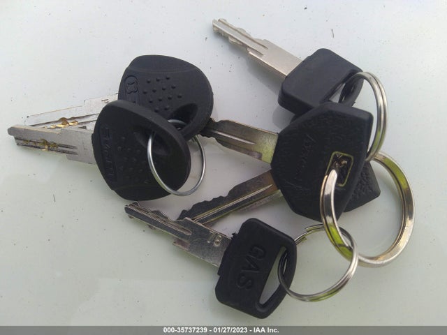 1997 JEEP WRANGLER SE VIN: 1J4FY29P7VP422760