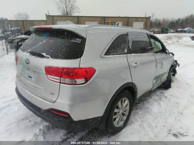 2018 Kia Sorento, VIN: 5XYPGDA33JG381395