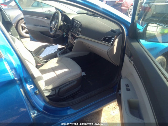2018 HYUNDAI ELANTRA SE VIN: 5NPD74LF7JH355286
