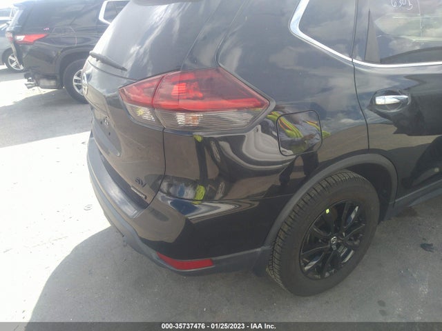 2018 Nissan Rogue, VIN: 5N1AT2MT3JC742819