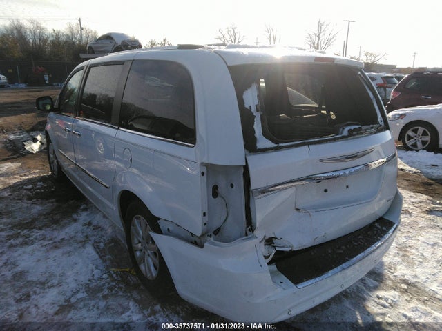 2C4RC1GG8GR136092 Chrysler Town & Country Limited Platinum