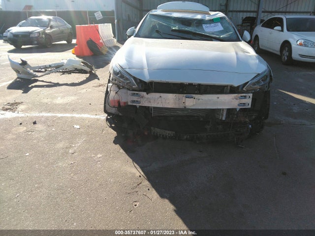 Nissan Altima 2019 1N4BL4EVXKC190036 Image 8