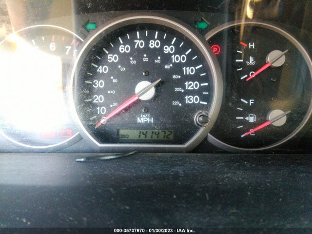 2005 KIA SEDONA LX/EX VIN: KNDUP131X56632984
