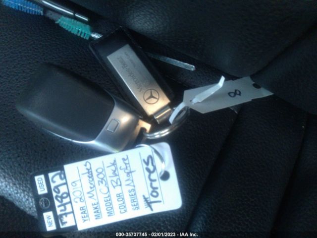 55SWF8EB6KU309282 Mercedes-Benz C-class C 300