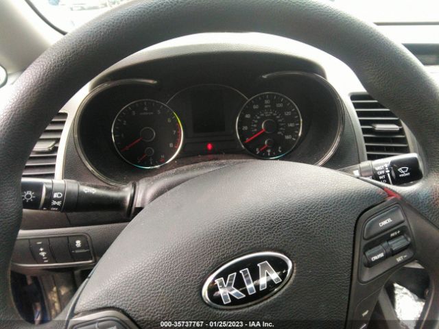 3KPFK4A73JE252177 KIA FORTE LX