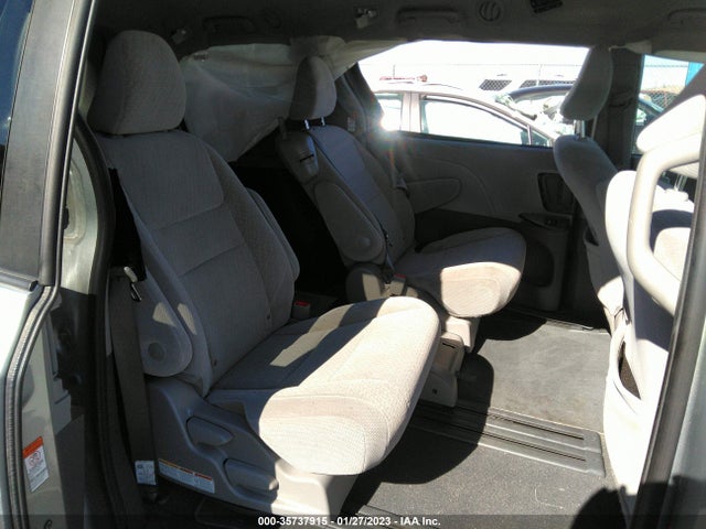Toyota SIENNA LE 2020 5TDKZ3DC4LS040815 Image 9