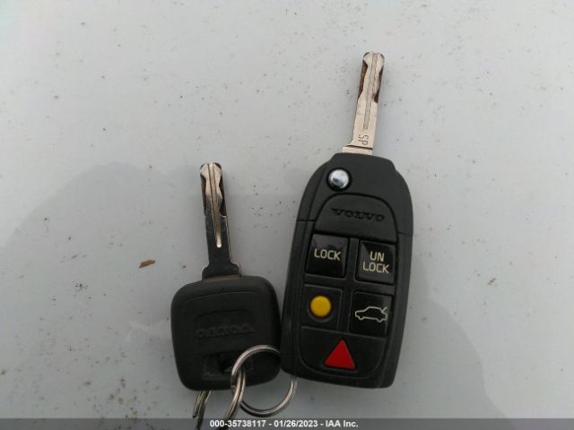 YV1SZ59H841151067 Volvo V70 Xc70