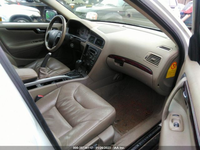 YV1SZ59H841151067 Volvo V70 Xc70