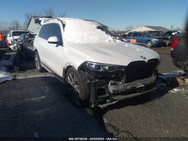 2020 BMW X7, VIN: 5UXCX4C08LLS39390
